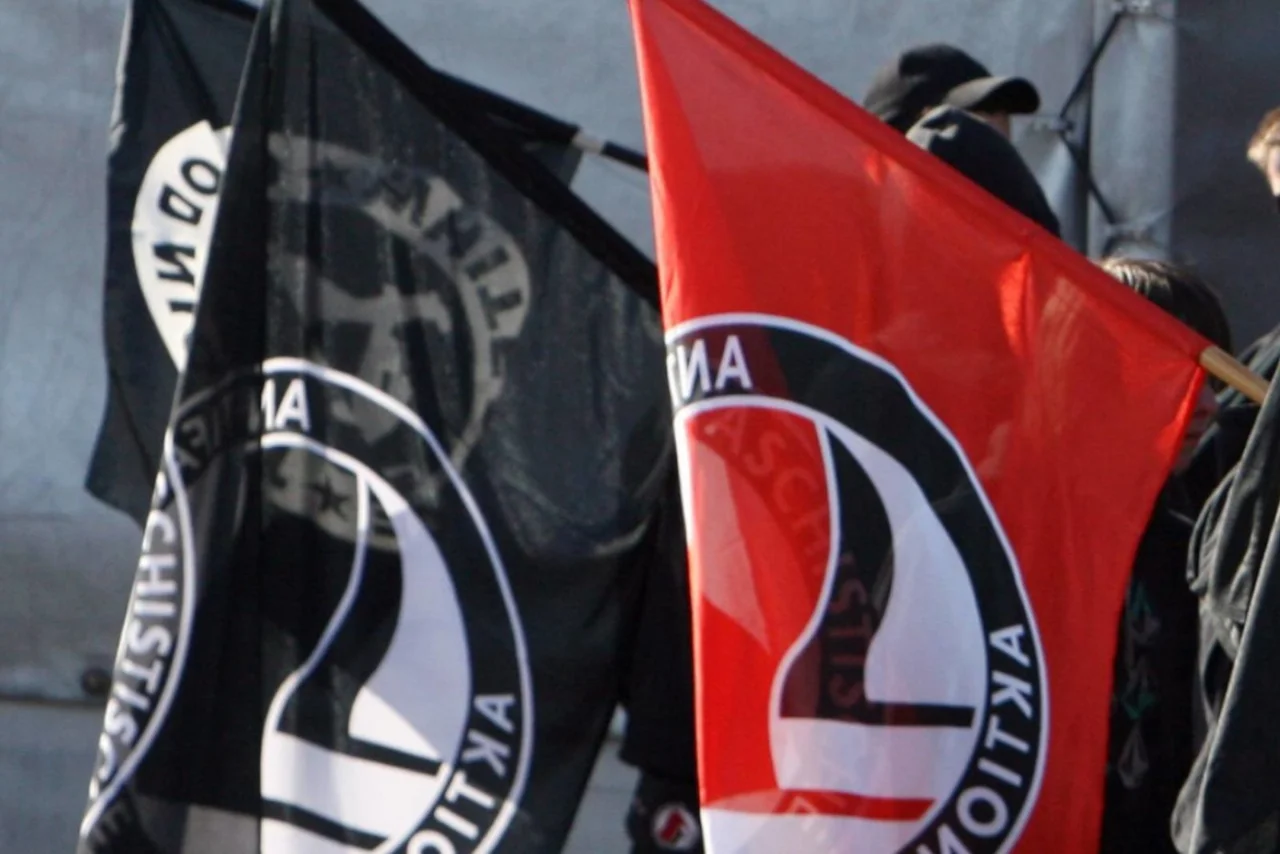 Nach dem Akademikerball in Graz kam es zu einem Angriff vermummter Personen auf einen der Ballbesucher.