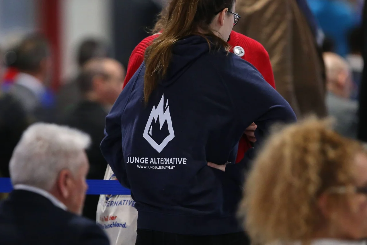 Am vergangenen Wochenende wurde in Riesa beschlossen, die JA enger an die Mutterpartei zu binden.