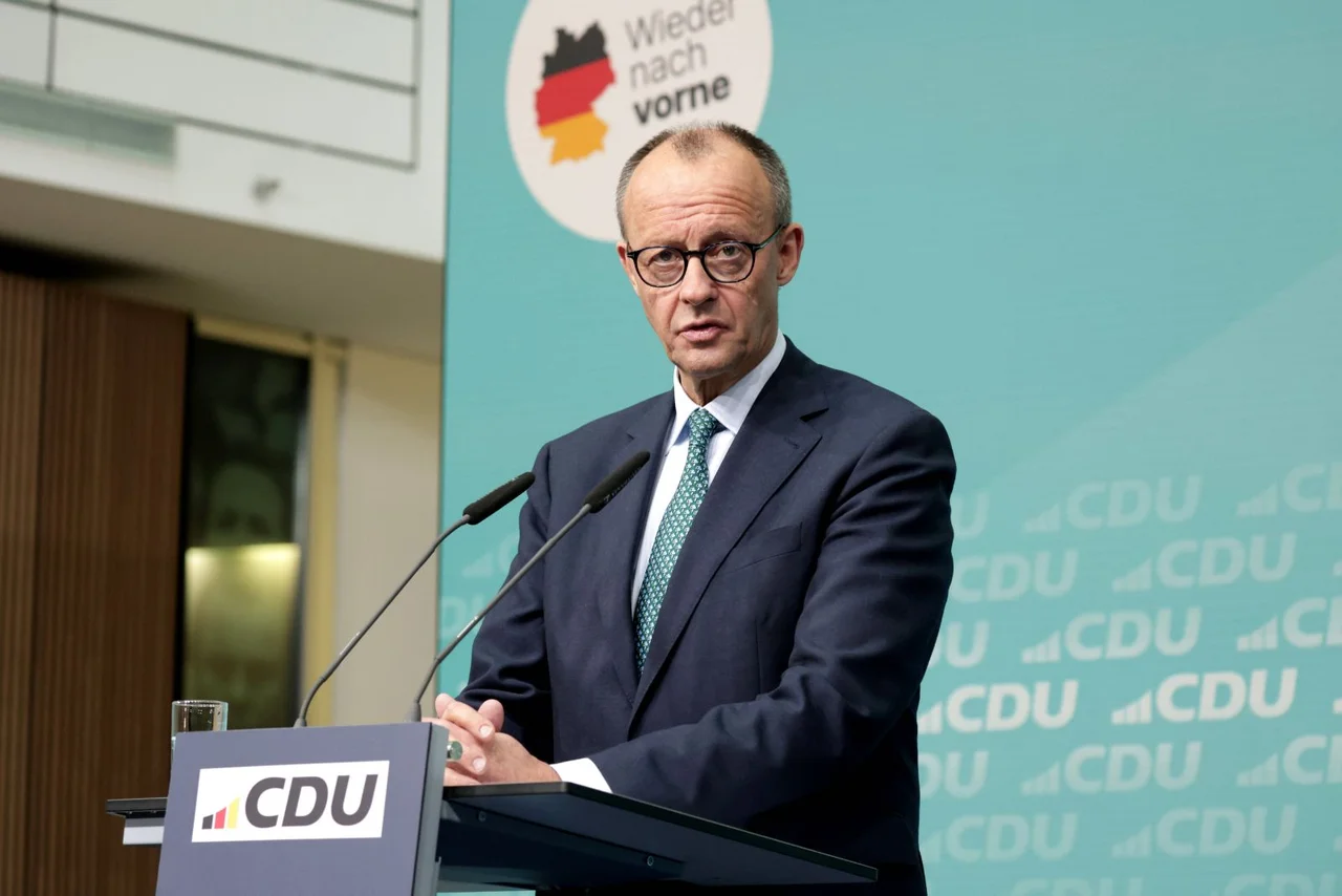 Ein mögliches Verbot der AfD wird seit langem diskutiert. Auch Merz soll sich dafür offen zeigen.