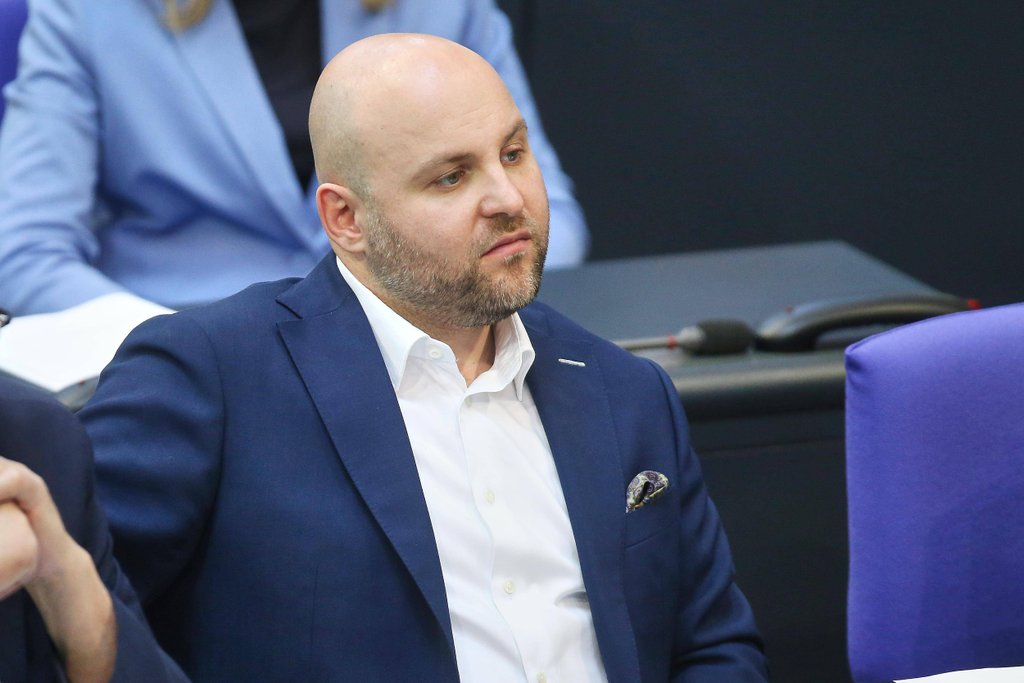 Exklusiv: AfD verteidigt deutsche Vertriebene und kritisiert Russland scharf